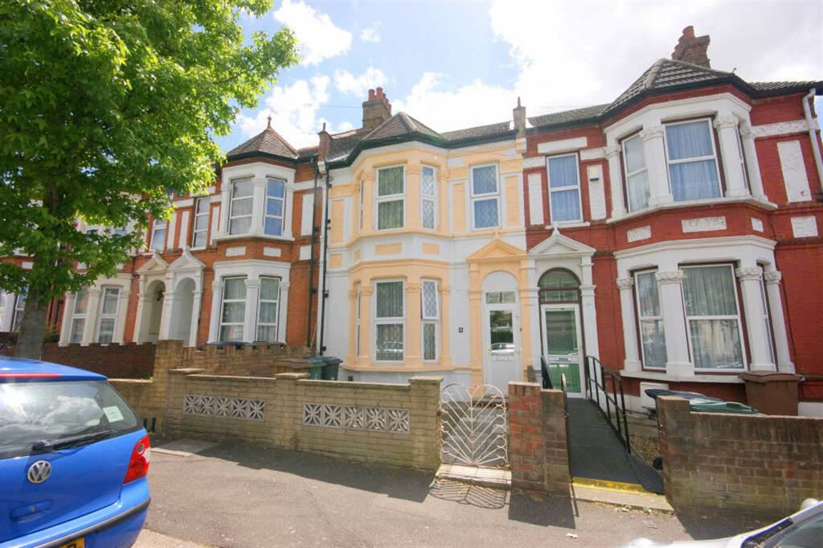 Leyton, E10 , 4 bed, Type unknown, E10 6HX, £499,995, For Sale Mouseprice