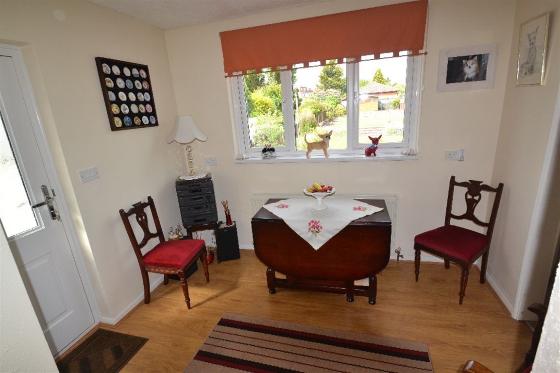 Lodge Lane, Collier Row, Romford, Essex,..., RM5 , 2 bed, Bungalow, RM5