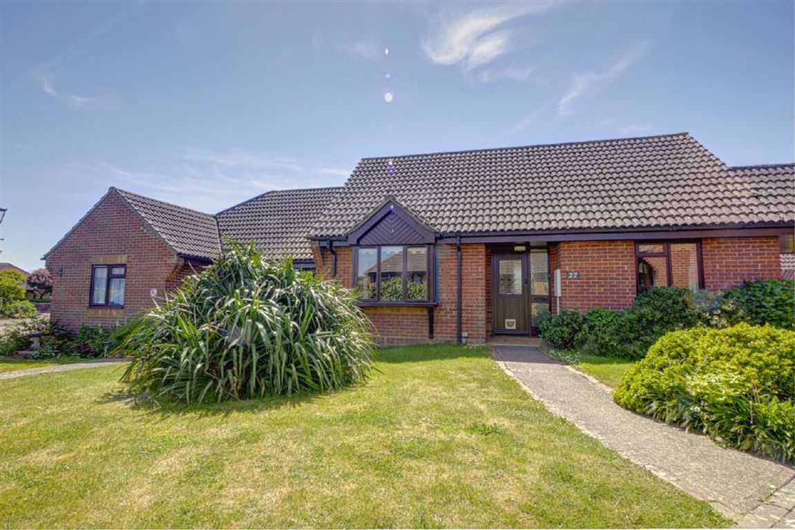 Property Details for The Cedars Hailsham East Sussex BN27 1TU Crane