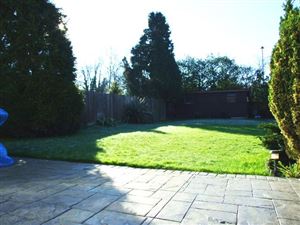 Abbots Road, Abbots Langley, Hertfordshire, WD5