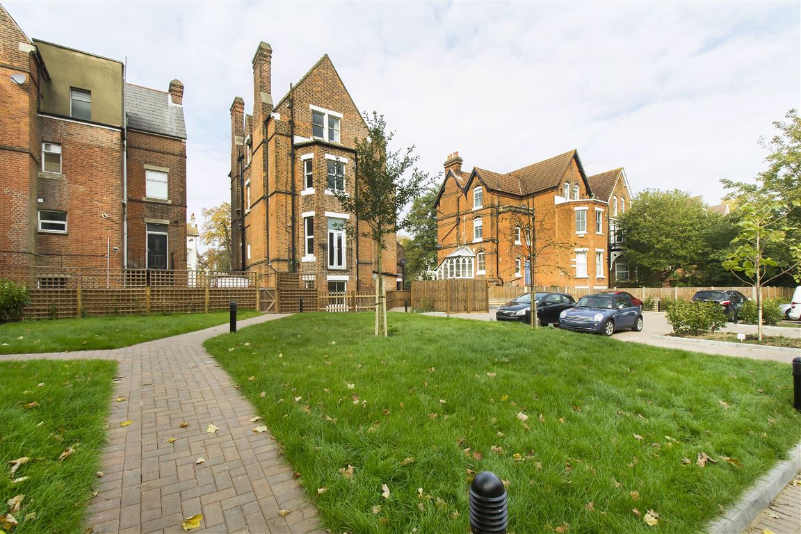 Church Road, Upper Norwood, SE19 , 2 bed, Apartment, SE19 2QQ, £400,000
