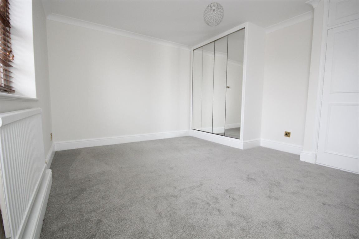 Thorndon Hall, Brentwood Keith Ashton