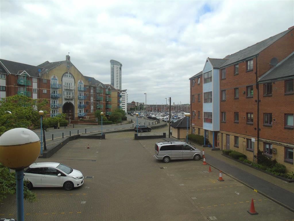 Ferrara Square, Maritime Quarter, Swansea Ferrara Square, Maritime Quarter, Swansea