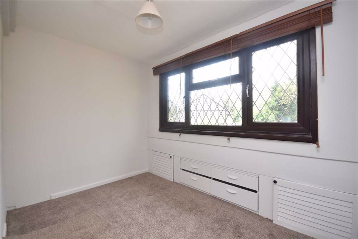 Robinsons Meadow, Ledbury, Herefordshire , HR8 1SU Pughs Estate Agents