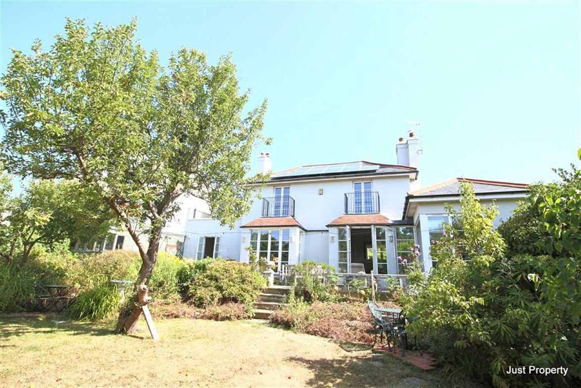 Hastings Old Town Estate Agent. Just Property for Sale