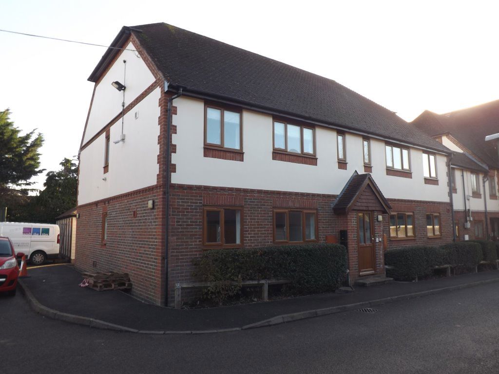 St Christophers Close