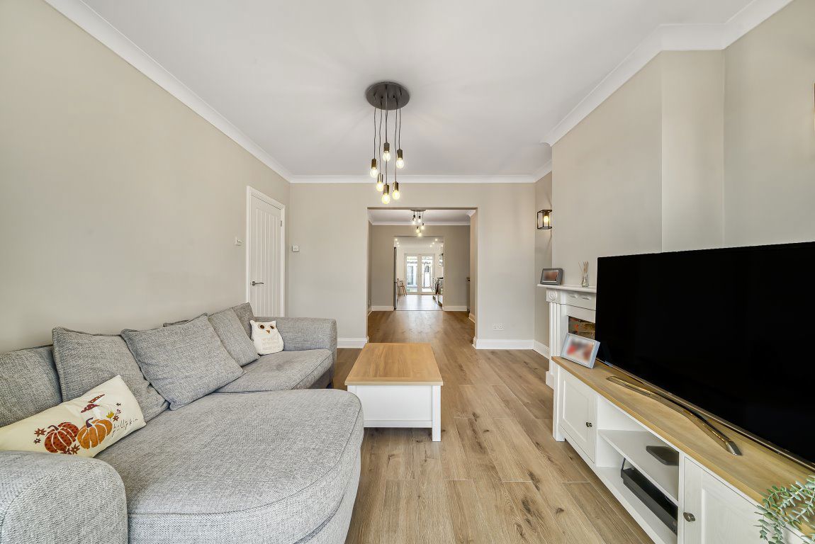 Stein Road, Southbourne