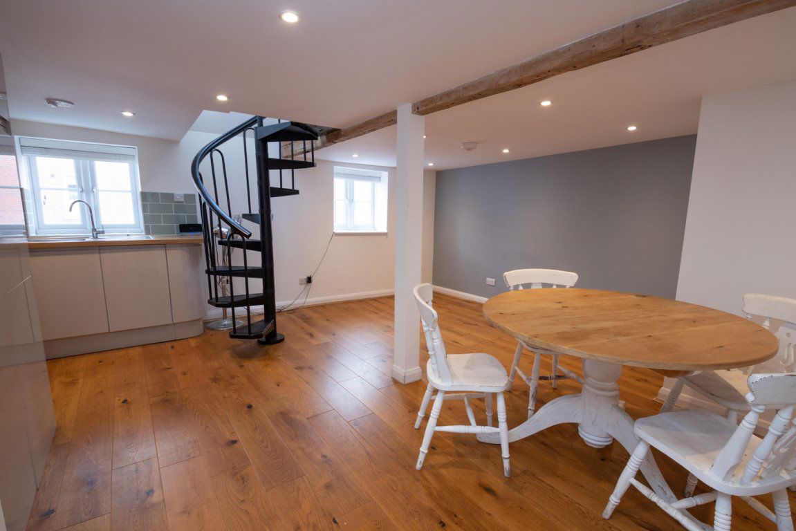 The Hornet, chichester