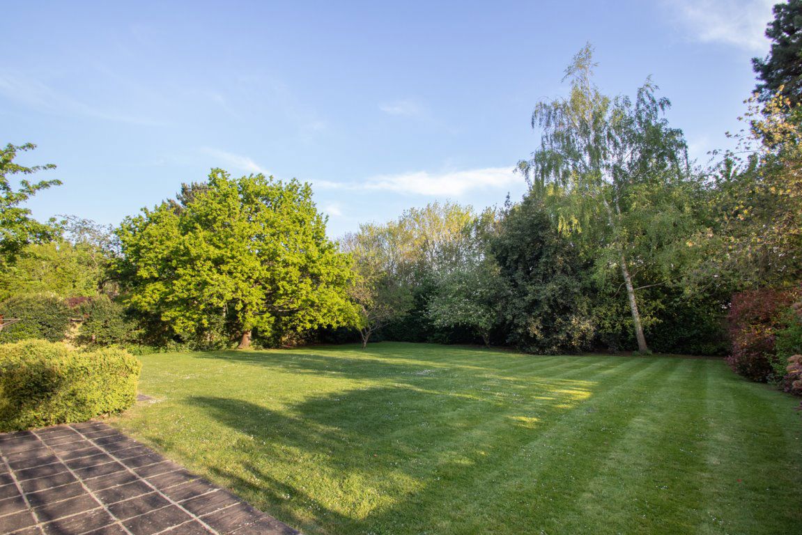 Paveley House, Chichester