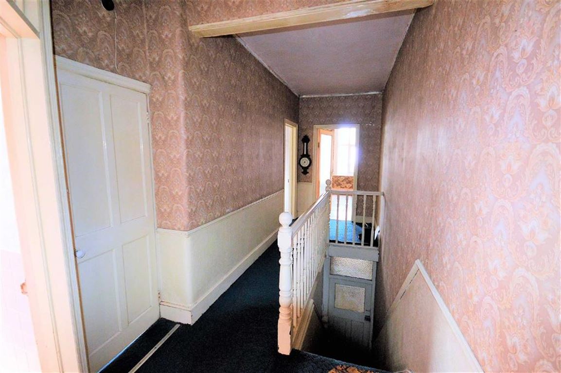 Landing / Hallway