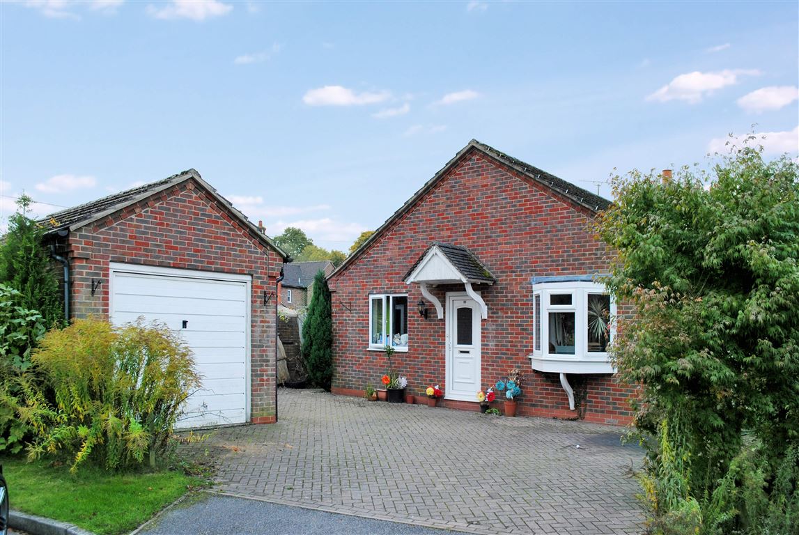 Colyer Close, Hermitage, Thatcham, RG18