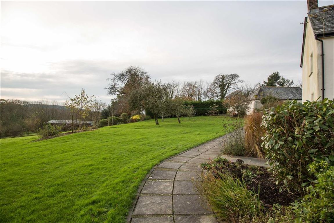 Nr Ashwater, Beaworthy, Devon, EX21 , 4 bed, Type unknown, EX21 5UR, £