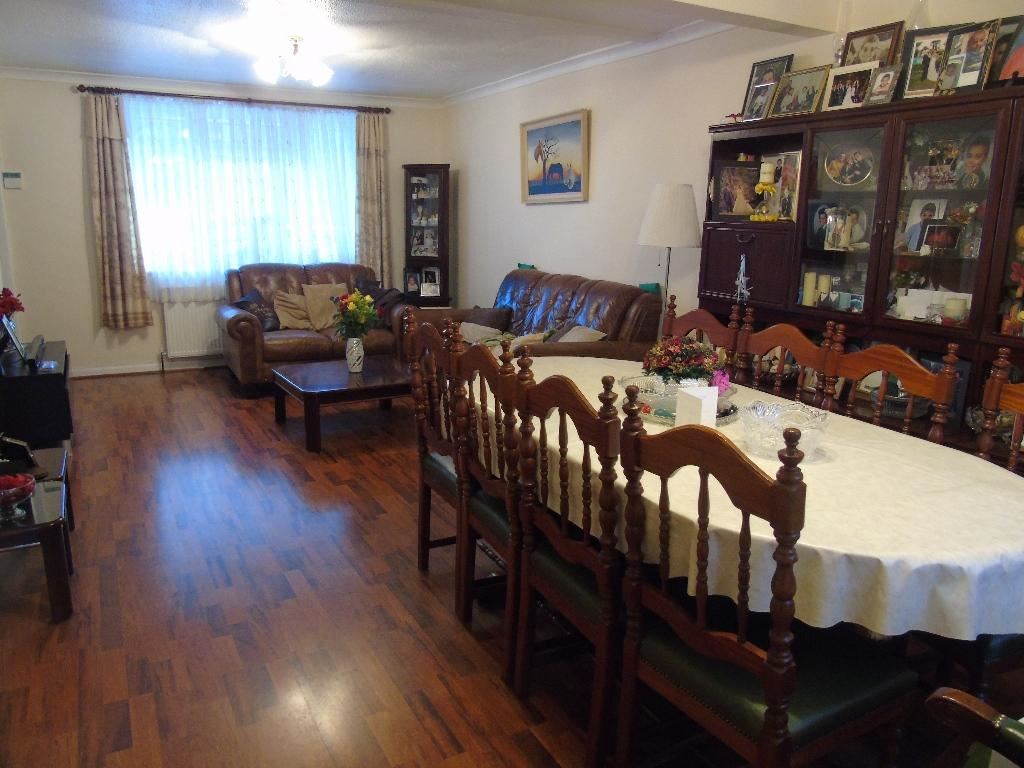 Green Street, Enfield, 4 bed, Type unknown, EN3 7HQ, £450,000, For Sale