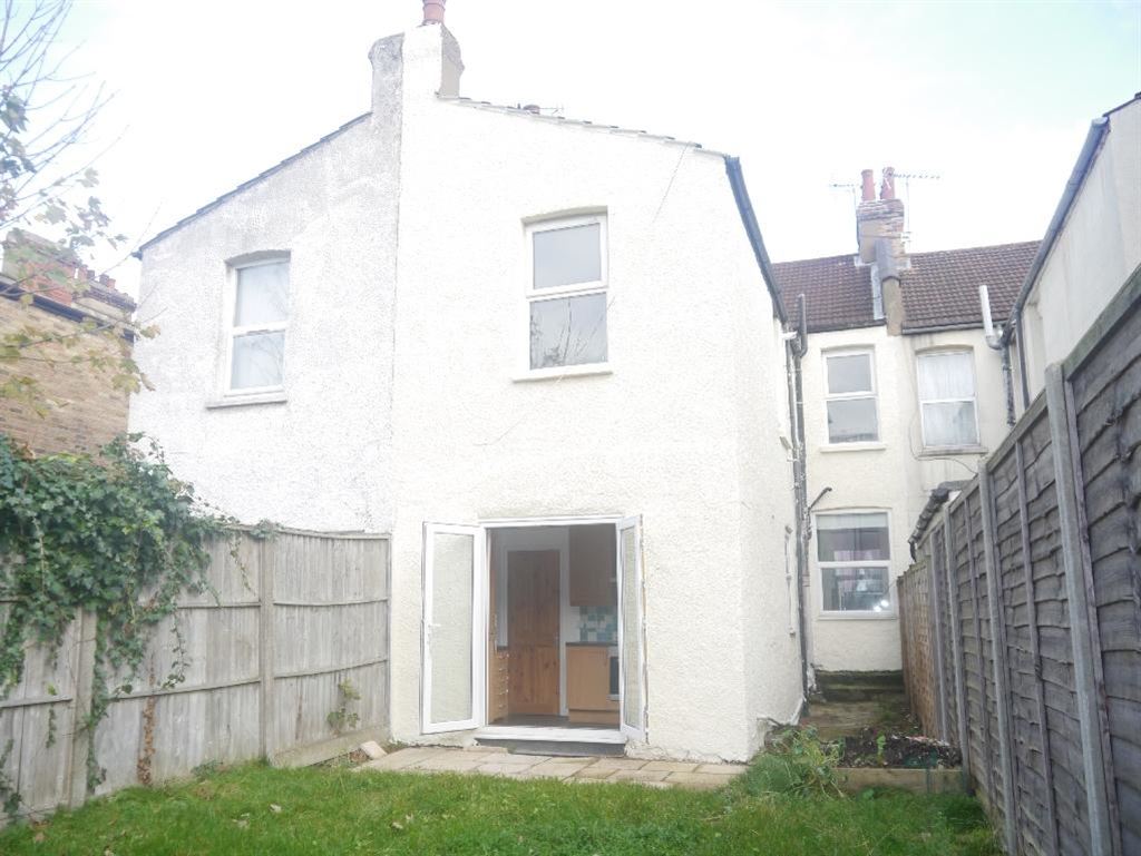 Gloucester Road, Tottenham, N17 , 2 bed, Type unknown, N17 6DG, £