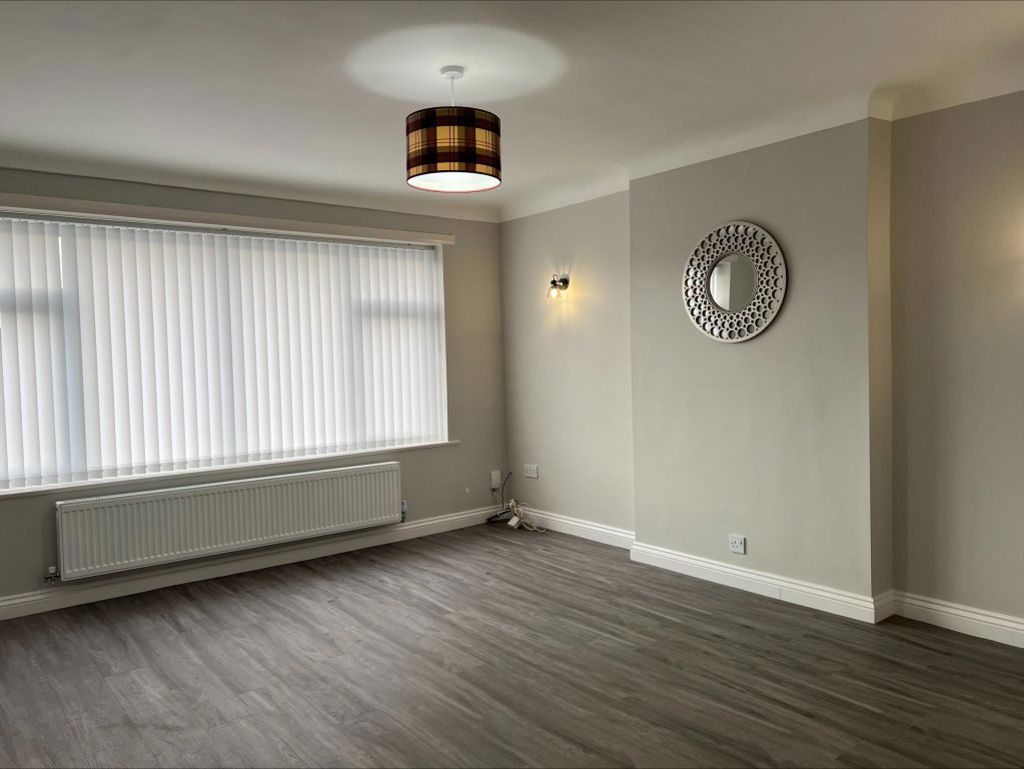2 bed property in Scotchbarn Lane, Merseyside