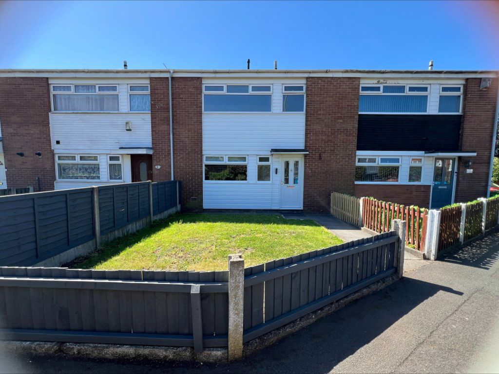 3 bed property in Stoney Lane, Prescot