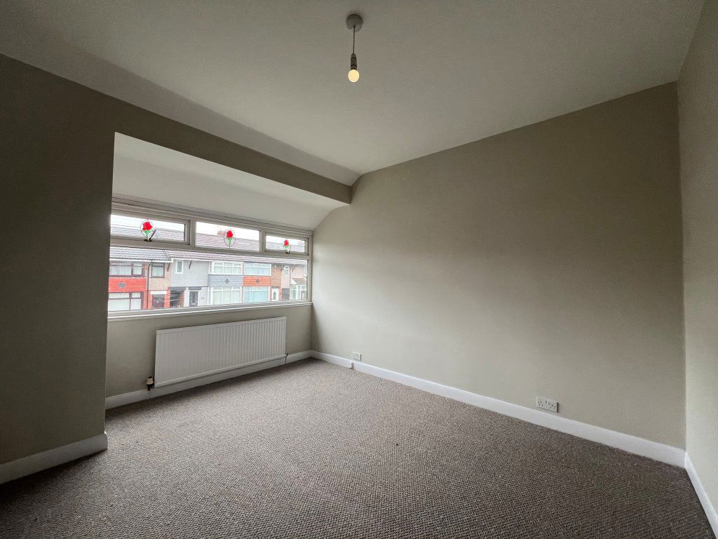 3 bed property in Sandhurst Road, Prescot
