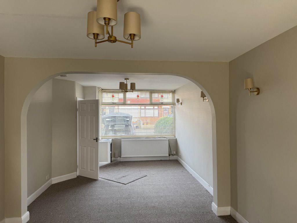 3 bed property in Sandhurst Road, Prescot