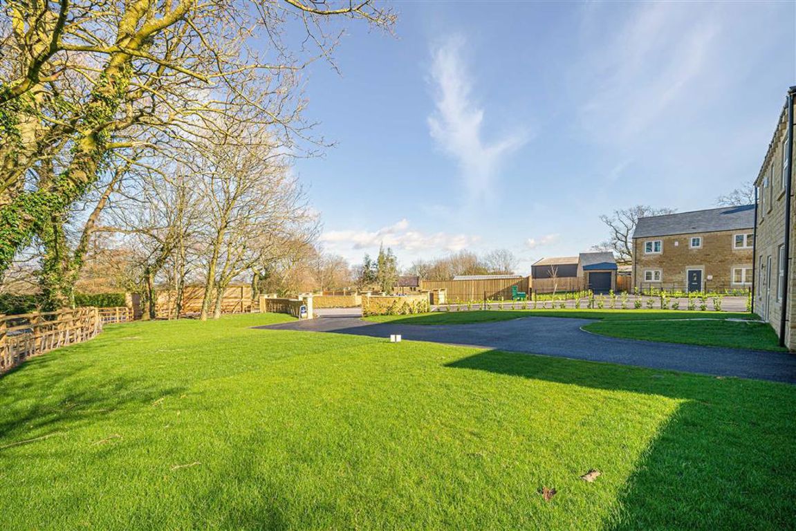 Lund Lane, Killinghall, North Yorkshire Myrings Estate Agents