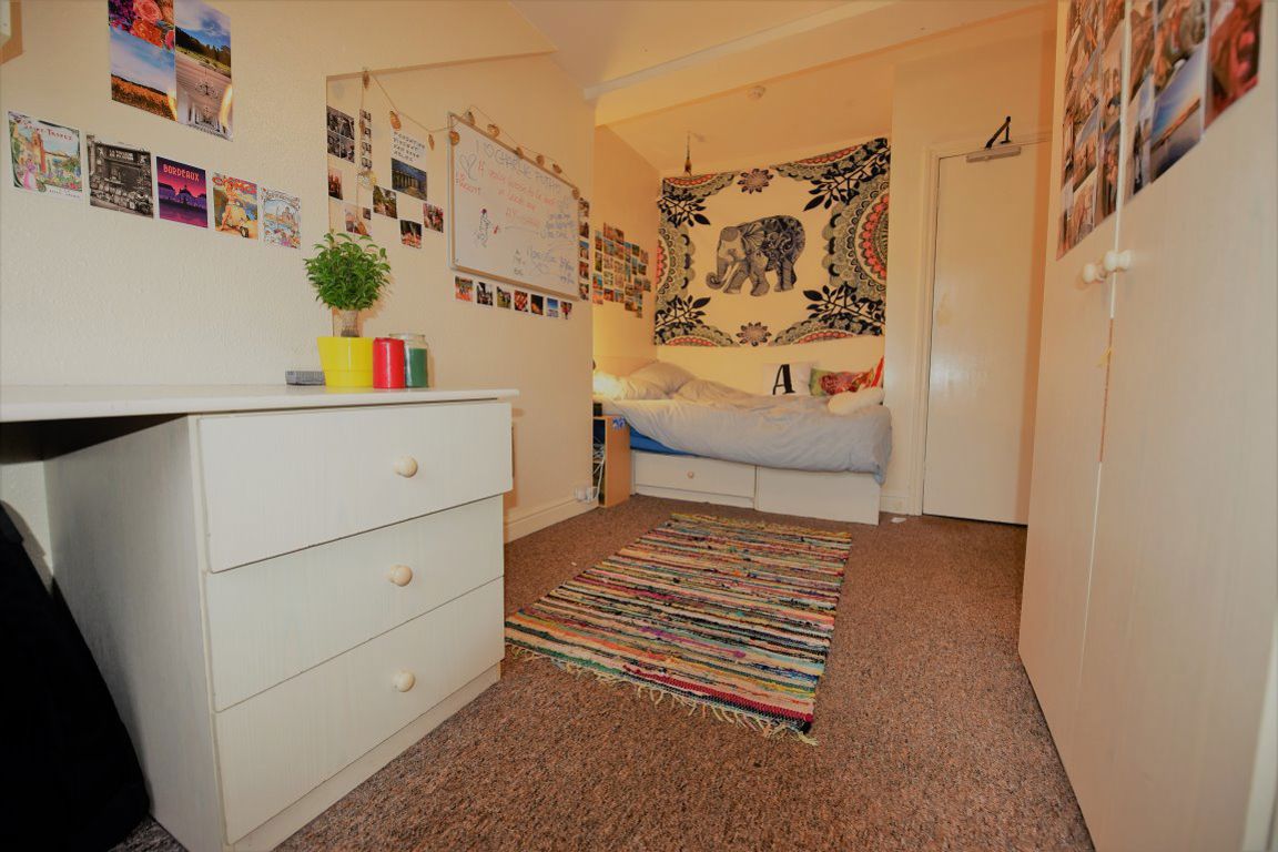 Archery Road - 8 BEDS