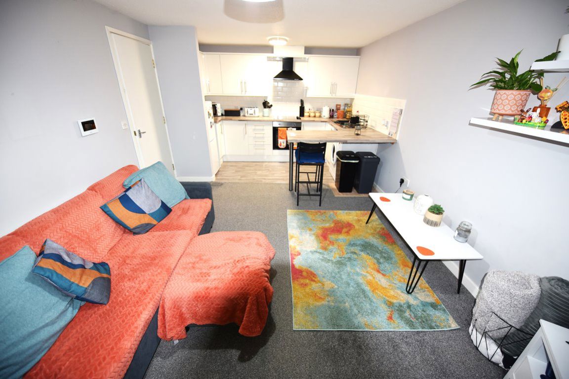 Horsforth House, Flat 8