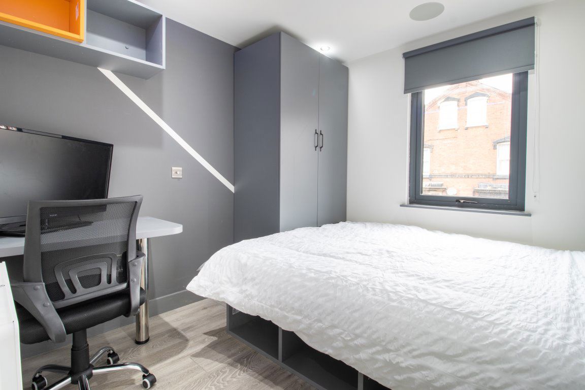 Trinity Hall, Flat 50L