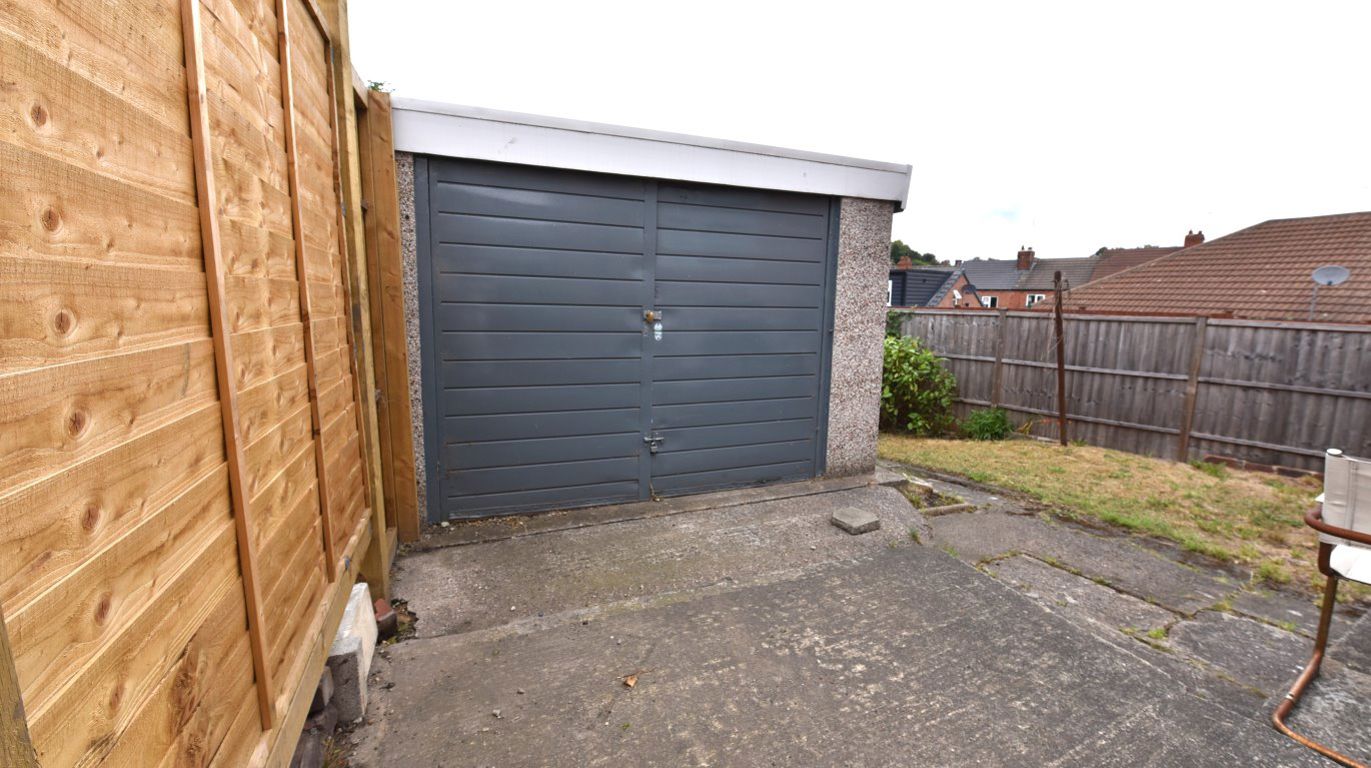 8 Monkbridge Street- Garage