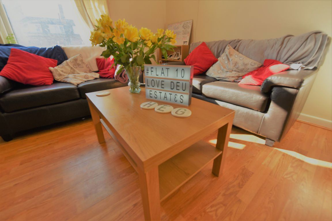 Flat, Leeds
