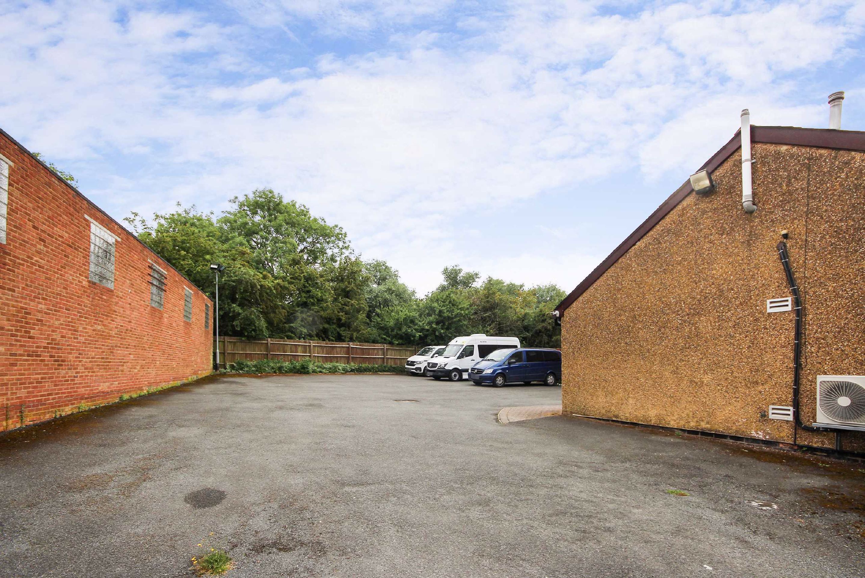 Quorn Road, Rushden Simpson & Weekley