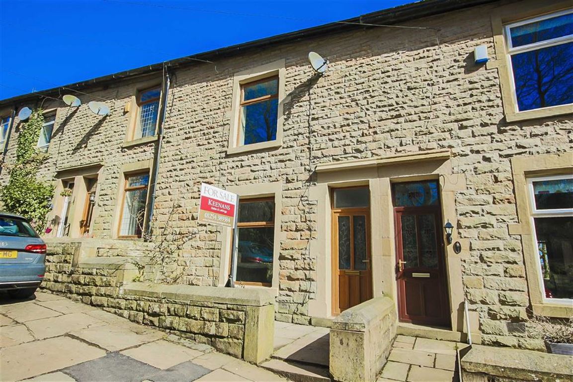 3 Bed Mid Terrace House For Sale - Main Image
