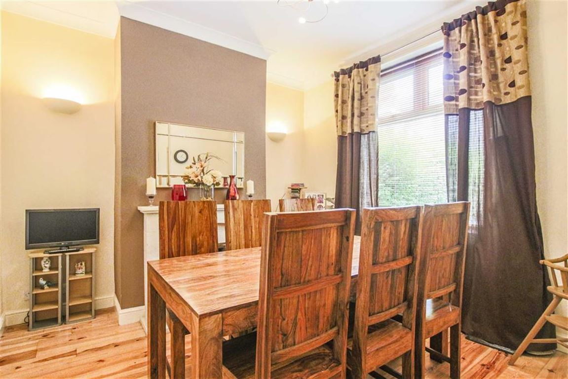 2 Bedroom Terraced House For Sale - Main Image