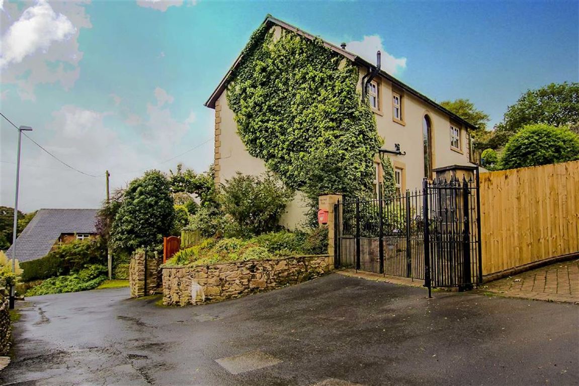 3 Bed Detached House For Sale - Main Image