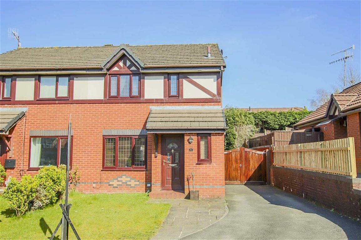 3 Bed Semi-detached House For Sale - Main Image