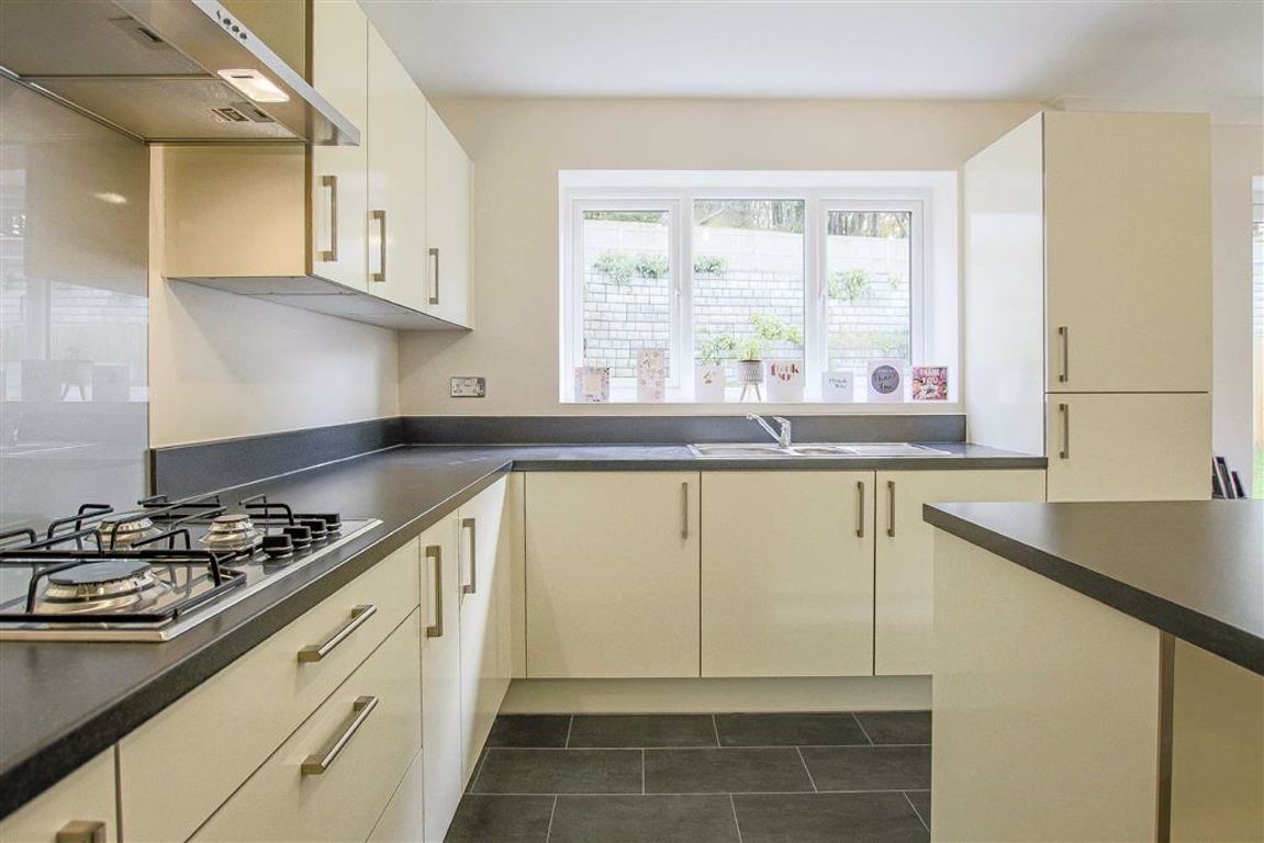 5 Bed Detached New House For Sale - Main Image