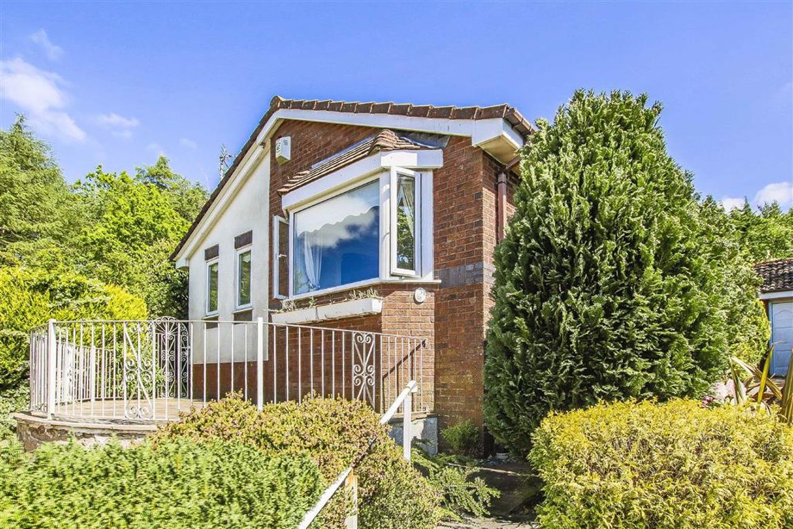 3 Bedroom Detached Bungalow For Sale - Main Image