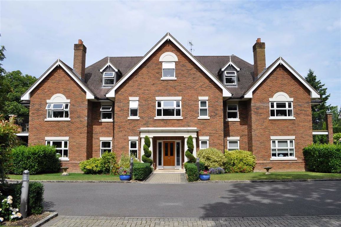 Trueman & Grundy Estate Agents Farnham, selling property in Farnham