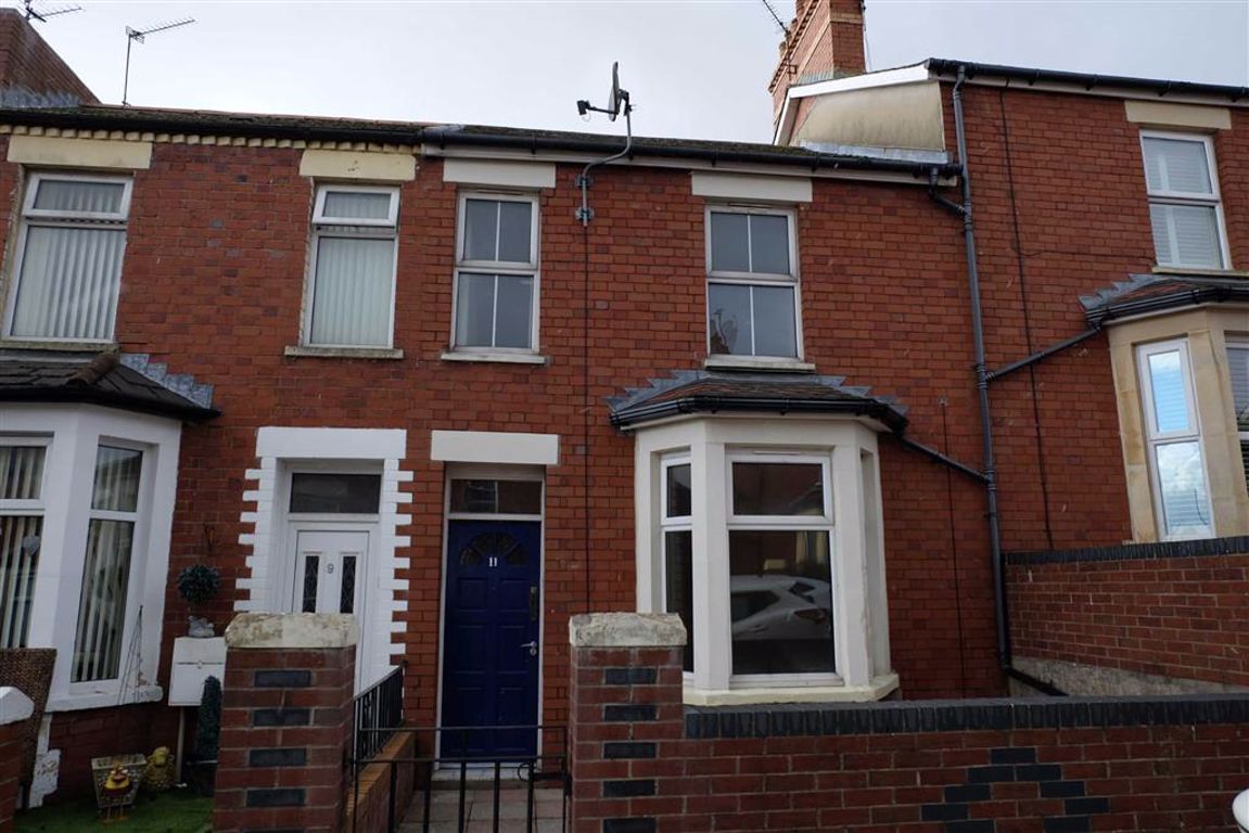 Property to rent Priory Estates and LettingsPriory Estates and Lettings