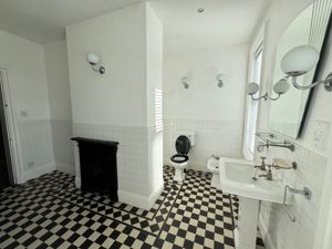 Picture 12