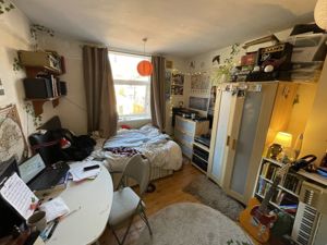 Picture 10