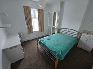 Picture 8