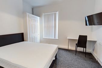 Picture 11