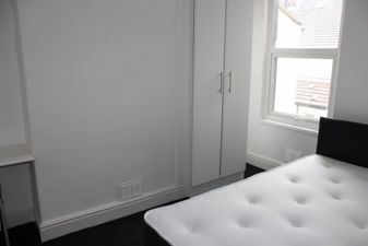 Picture 12