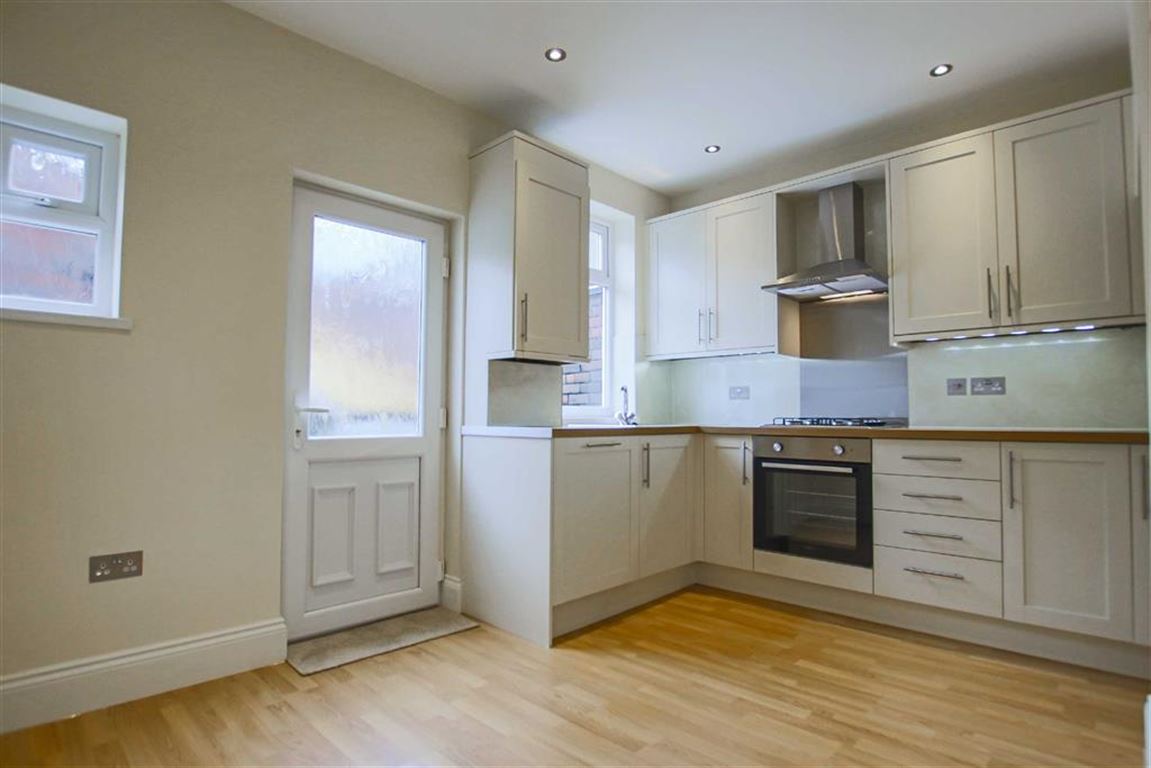 2 Bed Terraced House For Sale - Main Image