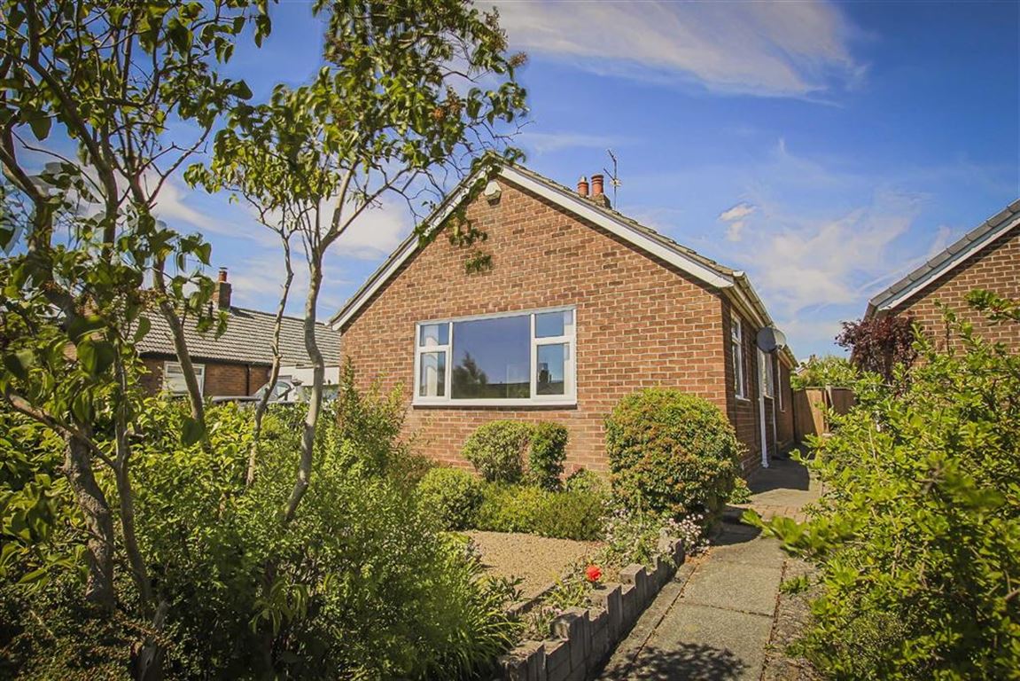 3 Bed Detached Bungalow For Sale - Main Image
