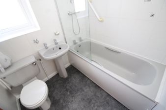 Picture 16