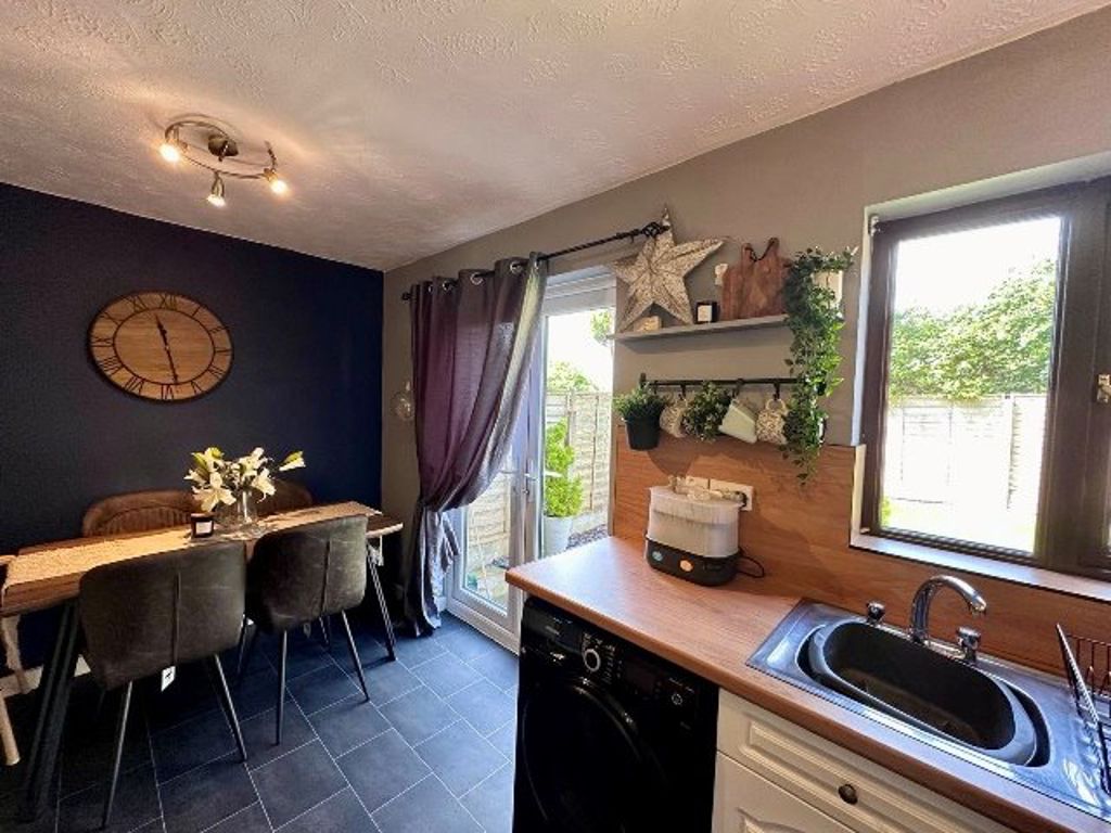 39 Grey Friars Close, BarrowInFurness PC Lettings