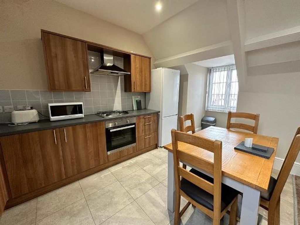 18 Victoria Park Apartments