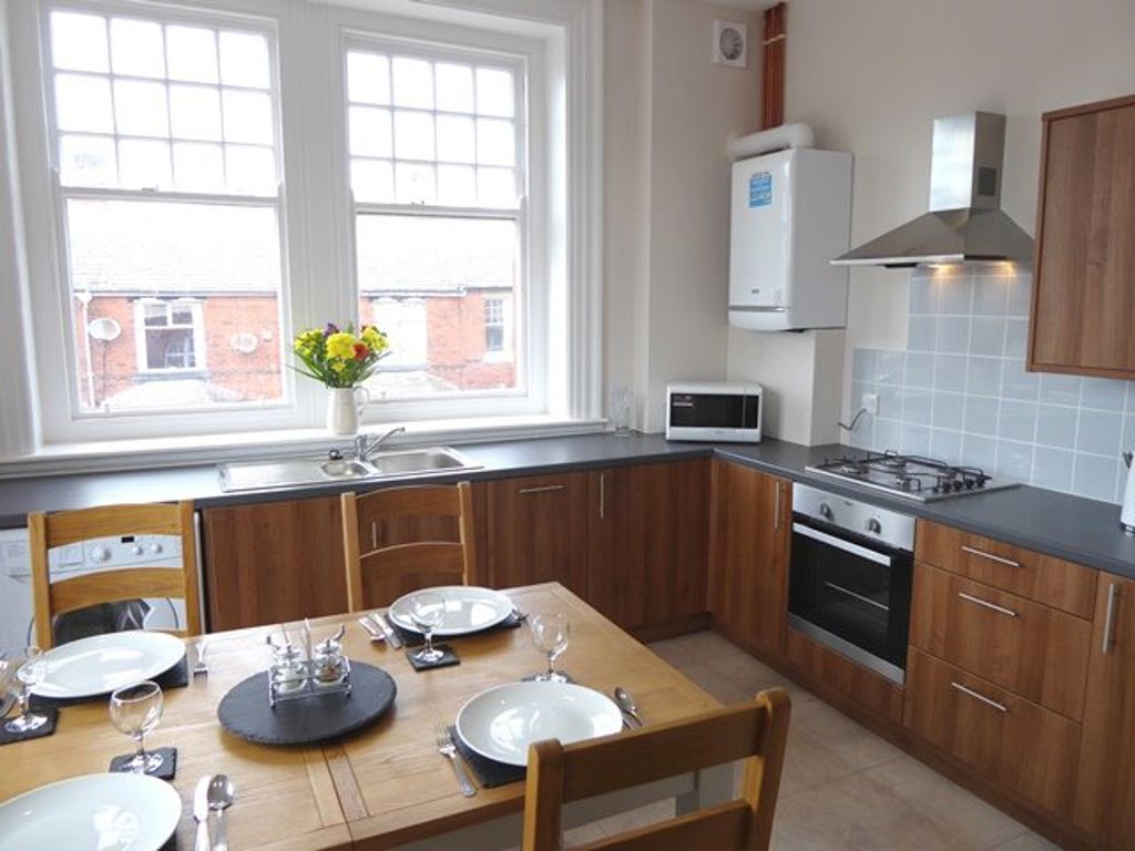 8 Victoria Park Apartments