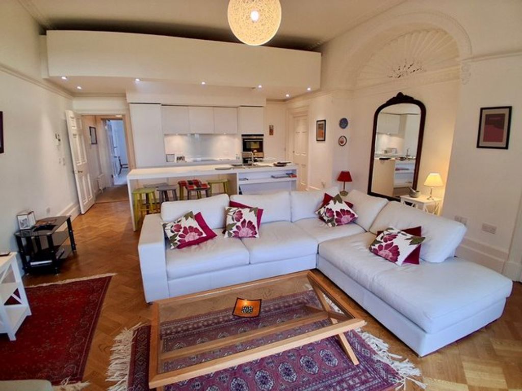 Apartment 2 Summer Hill