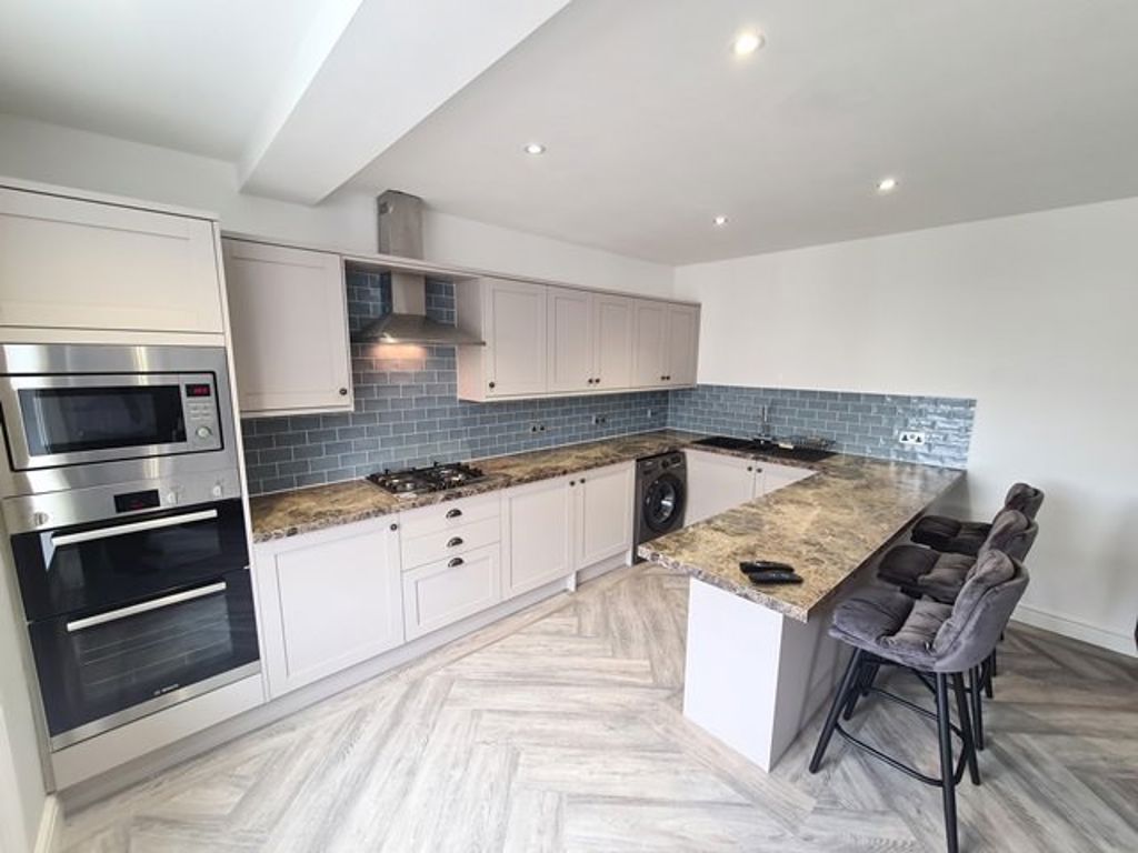 Room 1, Priory Apartments, Barrow-In-Furness